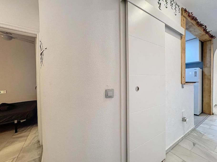 Urban Oasis Apartment เอสเตโปนา ภายนอก รูปภาพ